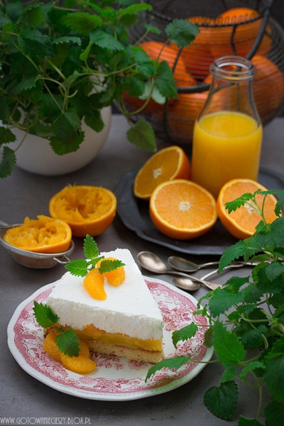 Ciasto intensywnie pomarańczowe (torcik pomarańczowy)